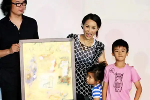 图那英女儿多大了女儿孟小桐与儿子高兴相处和睦