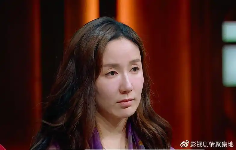 娄艺潇近景颜值下跌脸部浮肿像发酵面包比赵丽颖杨幂还显老