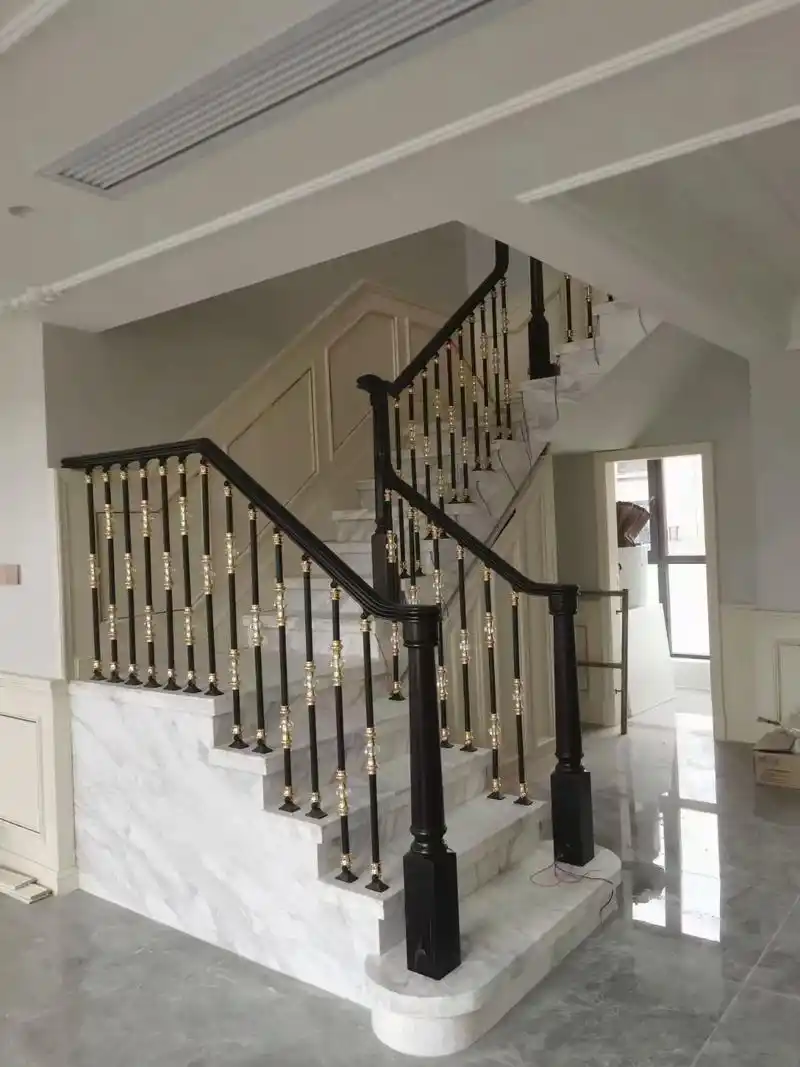 别墅楼梯扶手设计 #全国发货欢迎合作 #支持定做各种尺寸  - 抖音