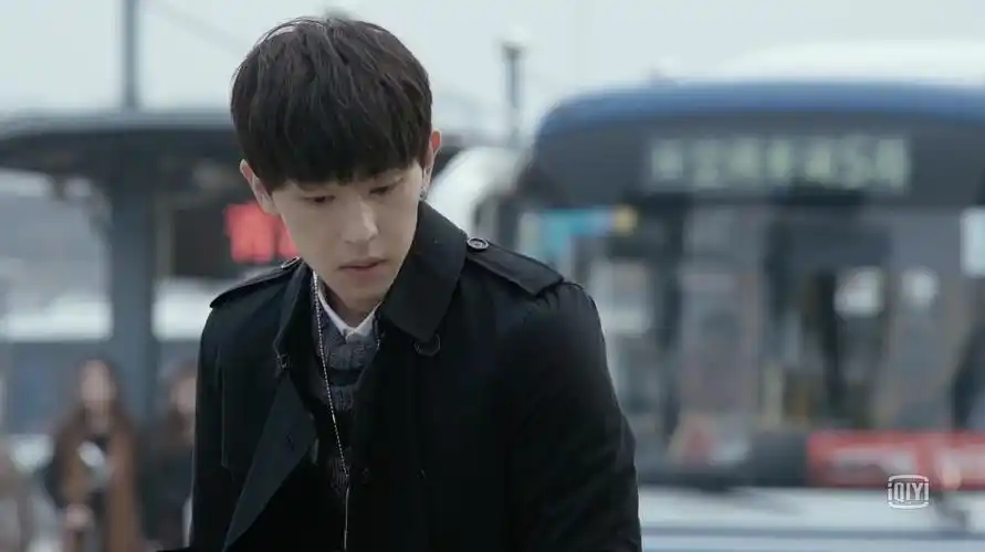 关于不完美恋人谢童的一切(序)(欢乐颂2)剧评