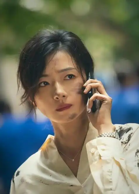 对电视剧《大博弈》中万茜饰演的钱萍这个角色的看法和推测