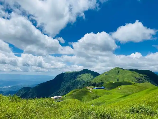 高山草甸星空日出云影仙踪游历记