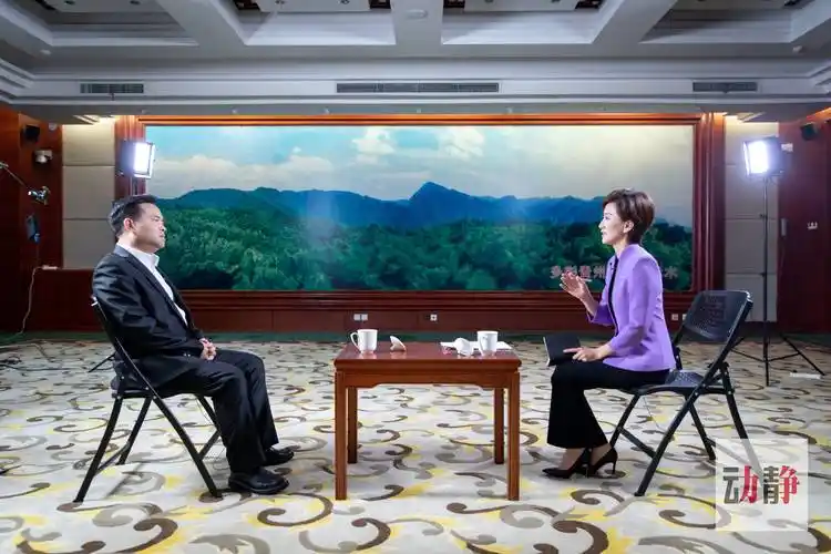 首页 解读回应 > 在线访谈访谈视频 访谈图片 访谈主题:专访丨陈昌旭