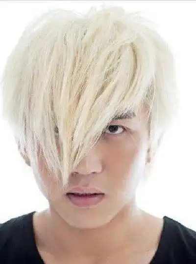 男星挑战白发,有的惊为天人,看完最后一位我崩溃了