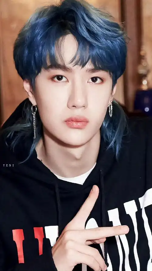 101王导师怎么可以芥末漂亮,看一眼就沦陷#王一博