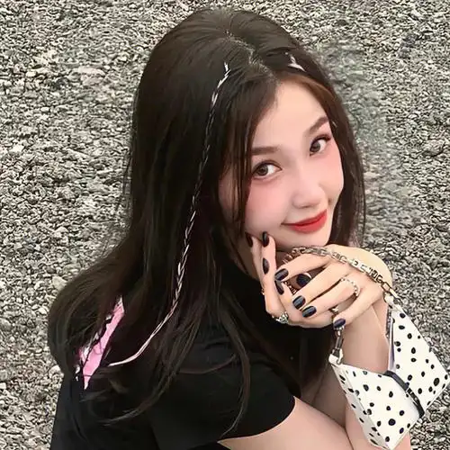 虞书欣生日快乐