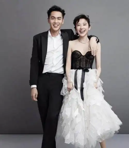 父子反目上法庭,"妹妹"变后妈,京圈少爷张若昀背后苦你想不到|刘蓓|李