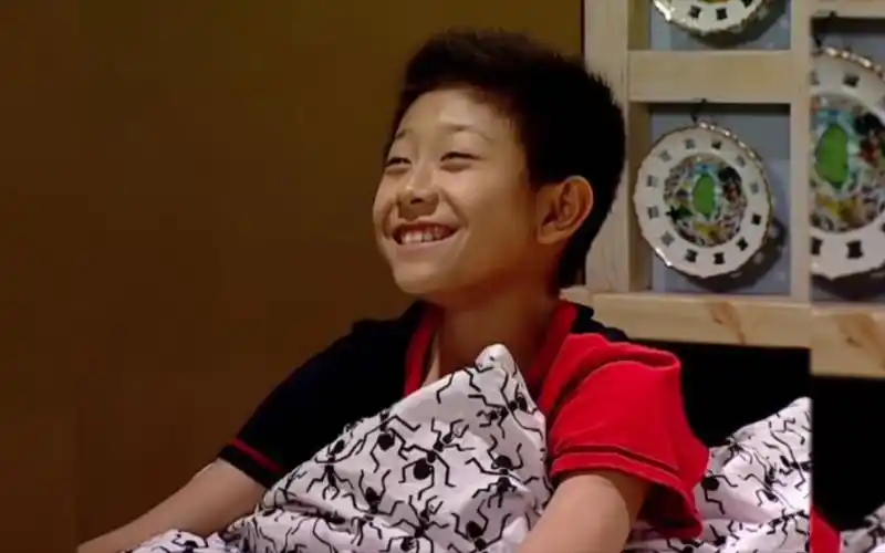 "我能在裤子拉链上划火柴,她会吗她"【家有儿女Ⅰ搞笑】