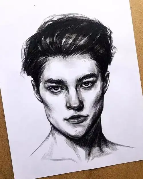 每日绘画素材分享之《素描人物》篇明暗对比强烈忍不住眼前一亮