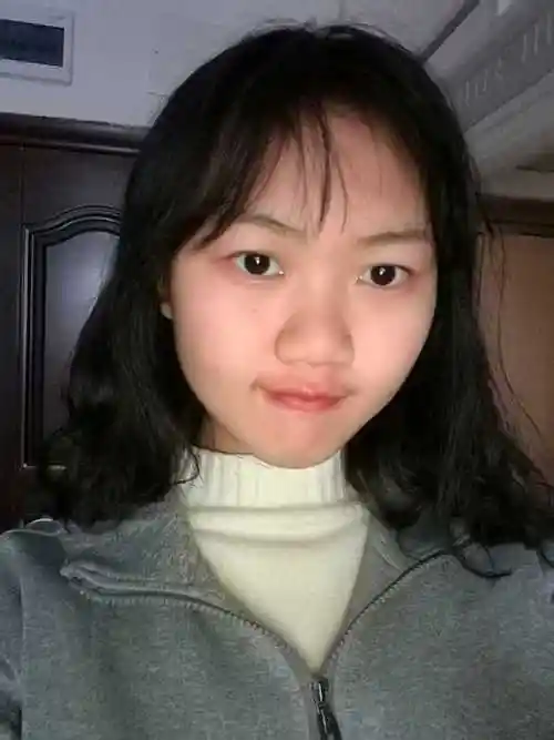 匿名用户 塌鼻梁 鼻头大 肿眼泡 睫毛短 厚嘴唇(我故意把嘴唇收进去了