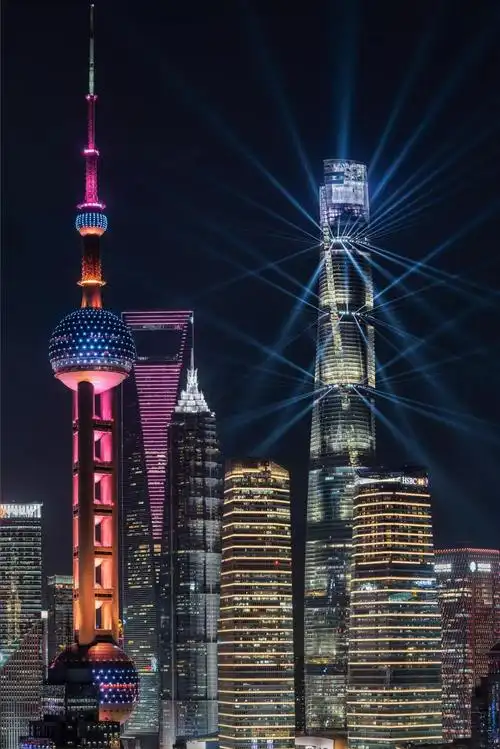 "魔都"上海的魔力在哪里?| 神州风物_城市