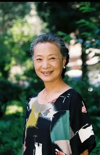 严敏求《青春四十》《深白》戏连播