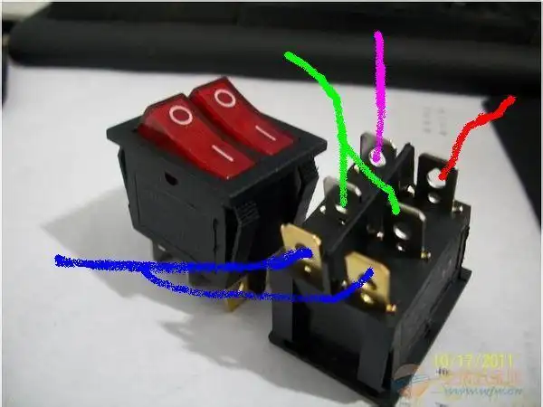 利仁电饼铛开关