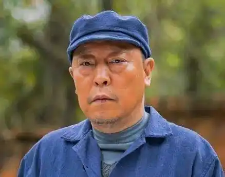 倪大红年轻时长啥样?