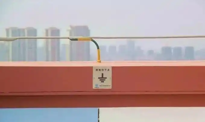 屋面避雷带怎么做才规范[含碧桂园施工示例]