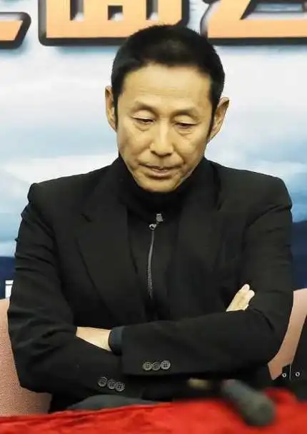 出道24年后,再看41岁韩雪的现状,才发现陈道明说的儿