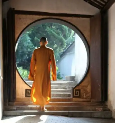 中国最帅和尚,女富豪送四百万法拉利被拒,他29岁出家看破红尘