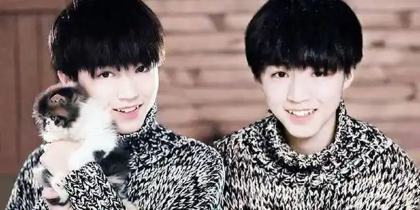 在央视最强"滤镜"之下,蔡徐坤王俊凯无一幸免,只有他挺住了!