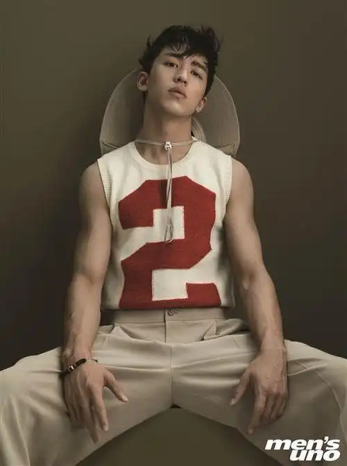 (图/来自mens uno) 对音乐很有想法的许魏洲