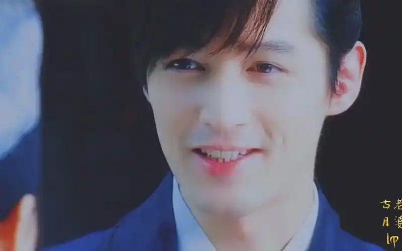 胡歌#古风混剪#盛世美颜 陌上人如玉,公子世无双.