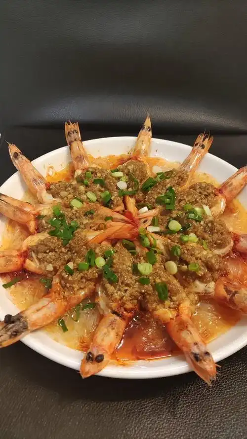 runbird1做的蒜蓉粉丝开背虾