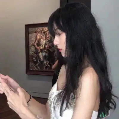 侧脸头像女漂亮气质 微信头像侧脸女唯美2020款 - 女生头像 - 潮人