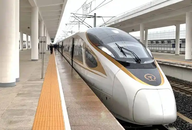 火车可以不分昼夜地运行,高铁却不能夜间运行,真相原来这样_进行_时间