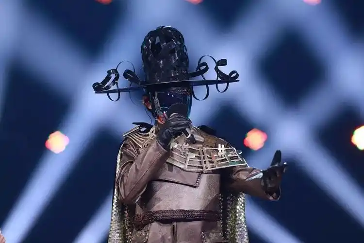 陶喆套路不成反被揭面蒙面唱将首次五连揭