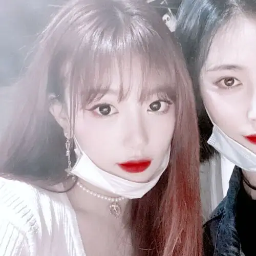 闺蜜头cp头女爱豆头像the9孔雪儿×许佳琪赞评论更多