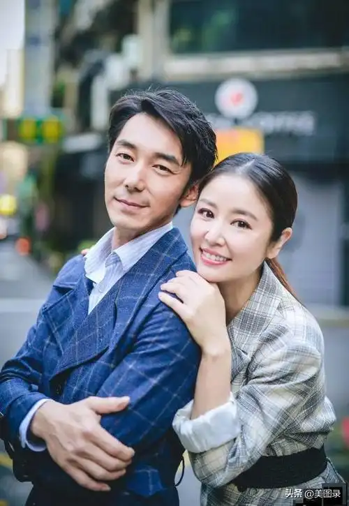 林心如和霍建华,林心如穿卡通皮肤蜡黄难掩阿姨感,老公男神依旧