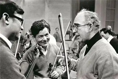 自此巫漪丽与爱人天各一方,不能相守.