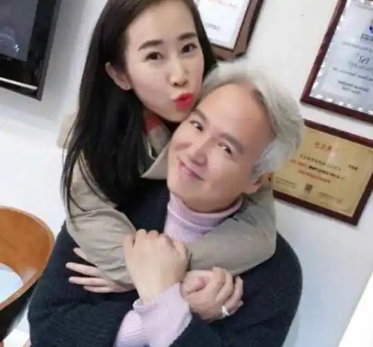 张庭林瑞阳为她抛妻2次22年后被原配手撕