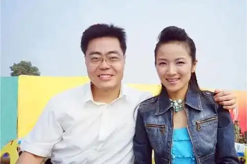 央视主持人管彤:这辈子最正确的决定,就是42岁还为普通丈夫生子|韩红