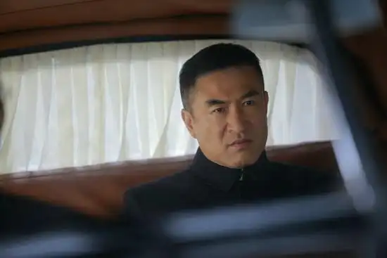 肖荣生《我的爱情撞上战争》剧照