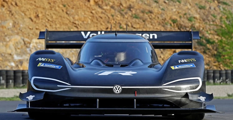 击败蔚来ep9 大众id.r刷新纽北电动车圈速:6:05.336