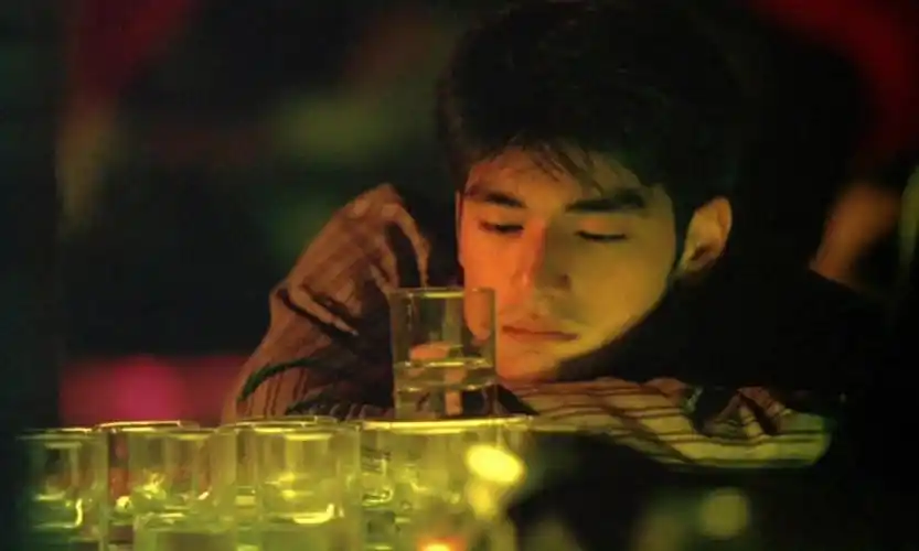 猛吸一口金城武的颜