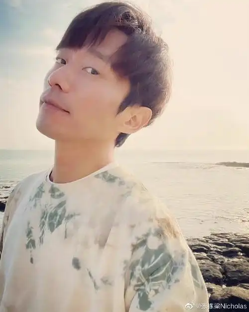 张栋梁经纪人称欢迎披荆斩棘的哥哥邀约