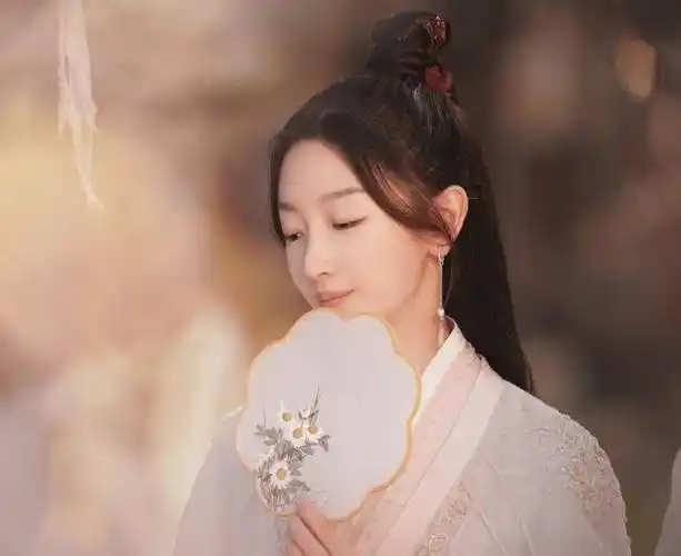 许凯又一部古装剧来袭,堪比"神仙阵容",演员古装大受好评_周冬雨_观众