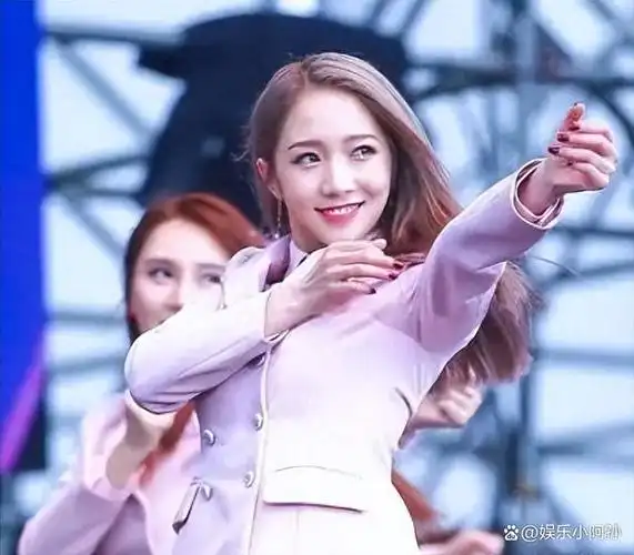 笑麻了没有一首代表作却是歌坛顶流这些小丑羞不羞