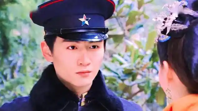 陈晓这身民国军装造型太帅了我愿称之为最帅男二号