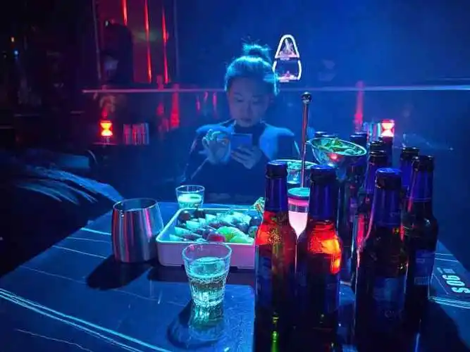 hong1905酒吧-"[薄荷]环境:位于花园路悦立方这里附."-大众点评移动版