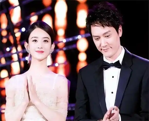 当62岁的费翔与44岁的冯绍峰同台才知道真帅和装帅差距有多大