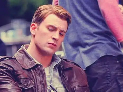 美国队长误发私照:2020年无戏可拍的尴尬要持续多久_手机搜狐网