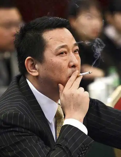 故事刘维在外地被打刘汉请周公子出面协调对方却不给面子