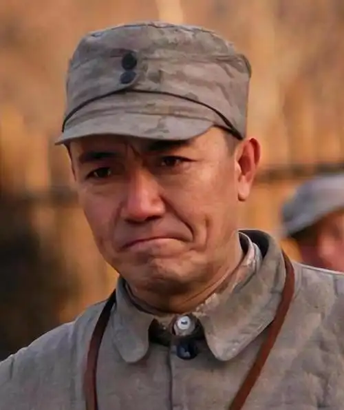 "国家一级演员"李幼斌,出道37年身价千万,出门开7万的国产车