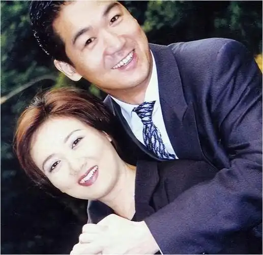 张国立儿子张默违法引关注父子二人私德问题频出观众失望至极