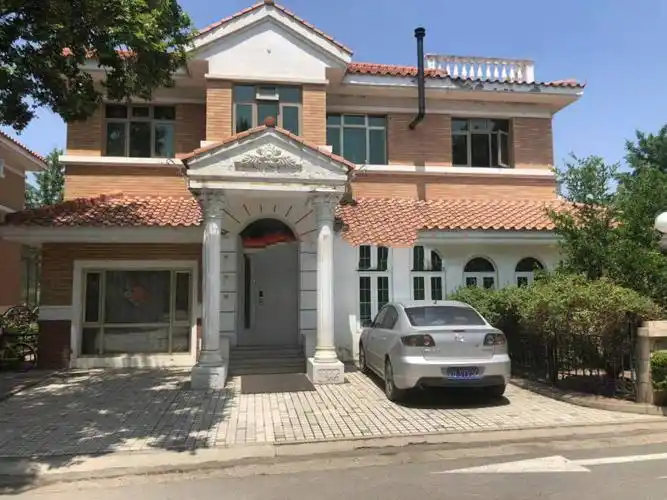 海淀区 翠湖路8号c8号楼1至2层全部(翠湖别墅)别墅,北京法拍房-金铂