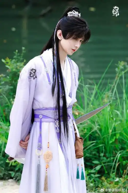 仙人仙姿,仙气飘飘,天选古装美男,女娲娘娘的得意之作!