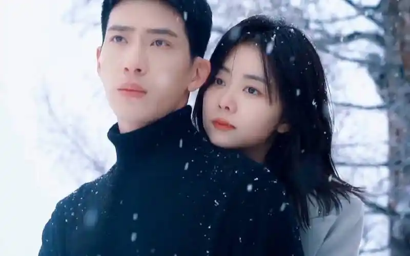 网传谭松韵已婚,老公是万达集团董事华汉,她不是单身吗?