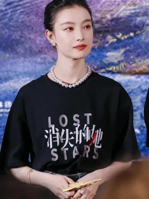 事实证明,倪妮已经从"不争气谋女郎",走上了演员另一条路!